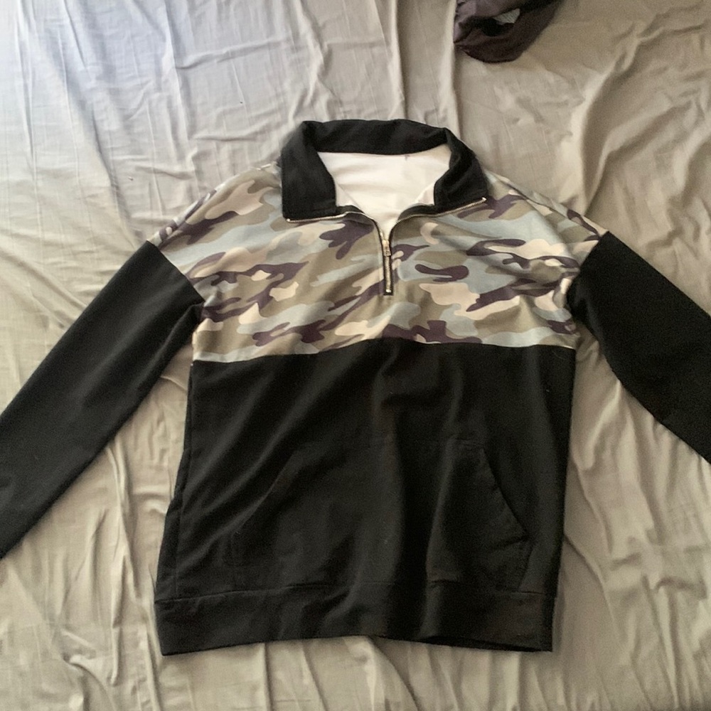 amazon camo quarter zip